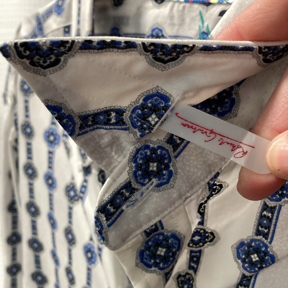 Robert Graham XL Button Up shirt Blue White Gray Worn once EUC! A16 - Picture 13 of 14